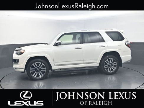 Used 2023 Toyota 4Runner Limited image 2