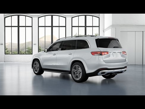 Certified 2026 Mercedes-Benz GLS 450 4MATIC image 24
