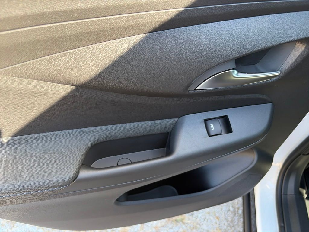 New 2026 Buick Envista Sport Touring w/ Convenience I Package FWD image 12