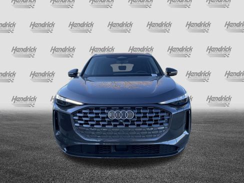 New 2025 Audi Q5 Premium Plus image 3