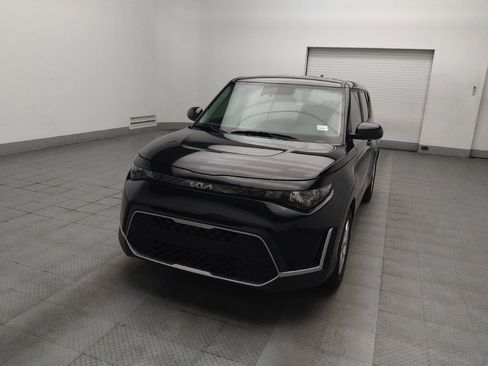 Used 2023 Kia Soul LX w/ LX Technology Package FWD image 15