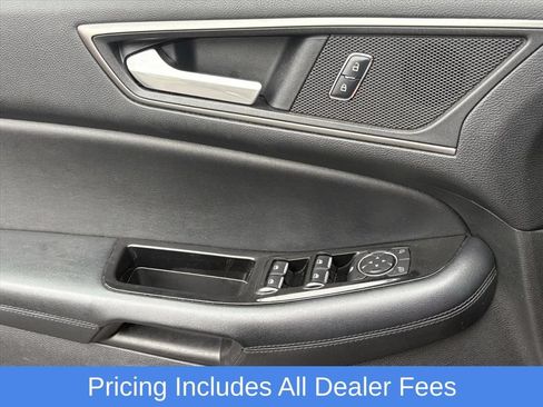 Used 2015 Ford Edge SEL w/ Equipment Group 201A AWD/4WD image 13
