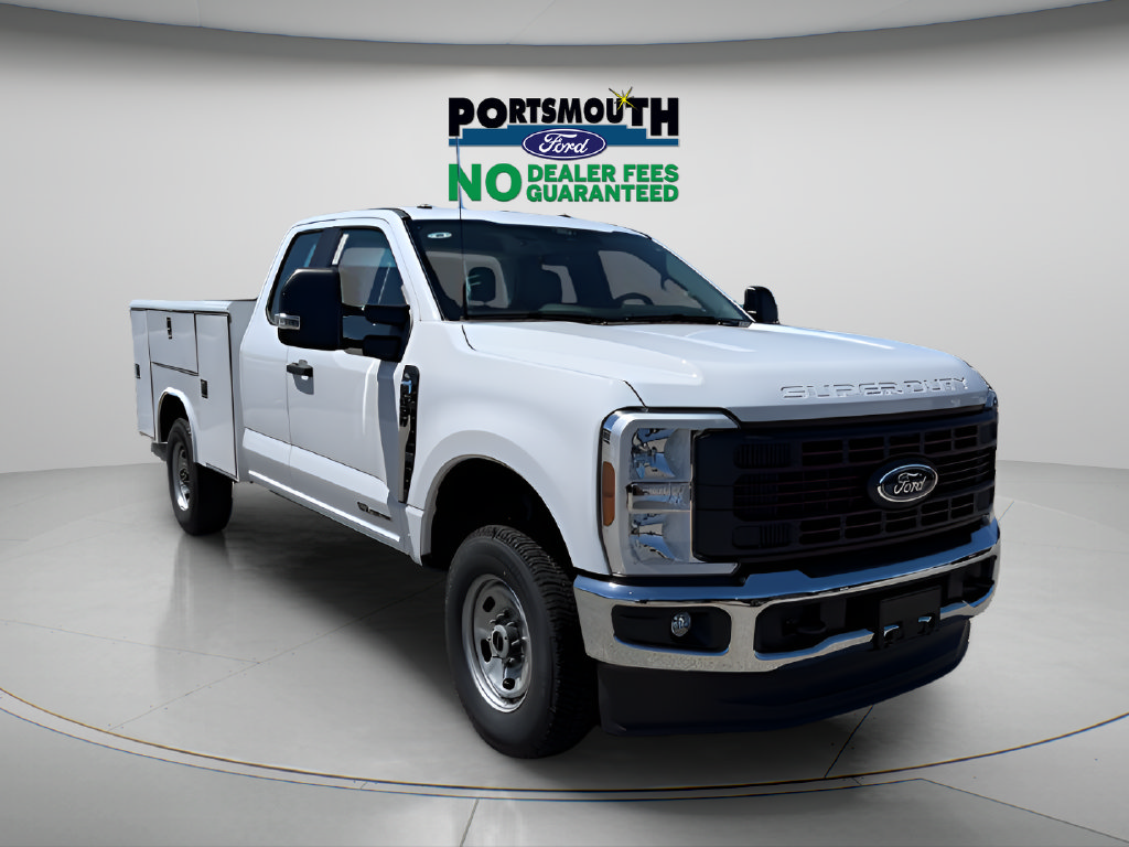New 2025 Ford F250 XL w/ XL Chrome Package AWD/4WD 360° Tour