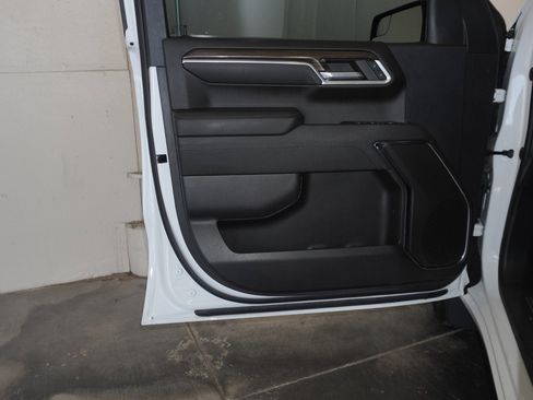 Used 2023 Chevrolet Silverado 1500 LT image 35