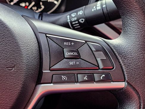 Used 2025 Nissan Altima 2.5 SV image 23