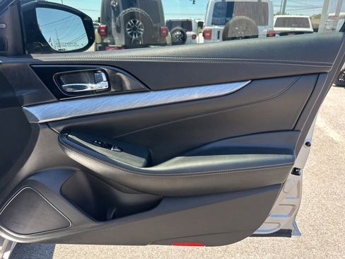 Used 2017 Nissan Maxima 3.5 SL FWD image 20