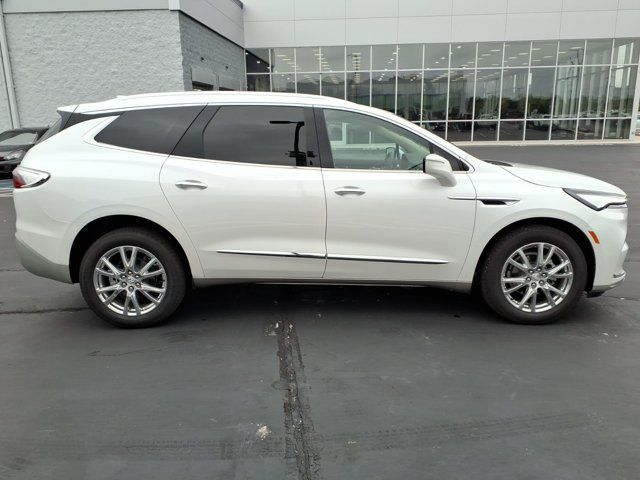 Used 2023 Buick Enclave Essence w/ Experience Buick Package AWD/4WD image 29