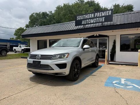 Used 2017 Volkswagen Touareg Wolfsburg Edition AWD/4WD image 1