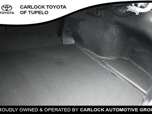 Used 2025 Toyota Camry SE FWD image 26
