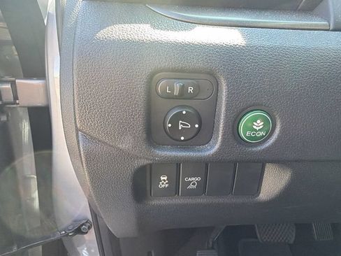 Used 2017 Honda Ridgeline RTL image 14
