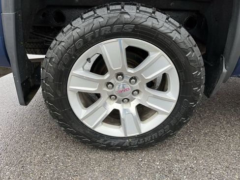 Used 2015 GMC Sierra 1500 SLE w/ SLE Value Package image 20