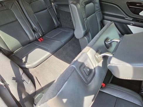 Used 2025 Lincoln Aviator Reserve w/ Equipment Group 201A AWD/4WD image 6