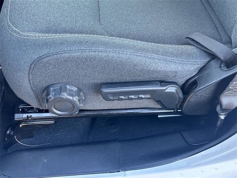 Used 2024 Jeep Wrangler Unlimited image 51