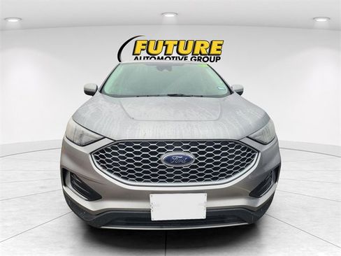 Used 2024 Ford Edge SEL image 2