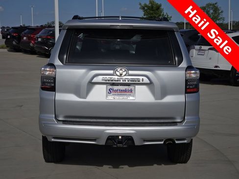 Used 2023 Toyota 4Runner TRD Sport RWD image 7