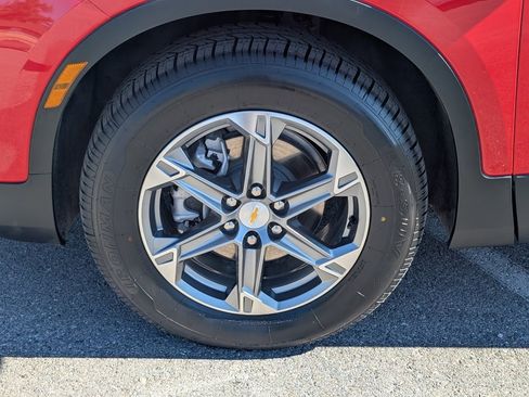 Used 2023 Chevrolet Blazer LT image 23