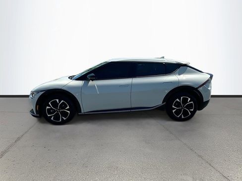 Certified 2023 Kia EV6 Wind w/ Wind Technology Package RWD image 4