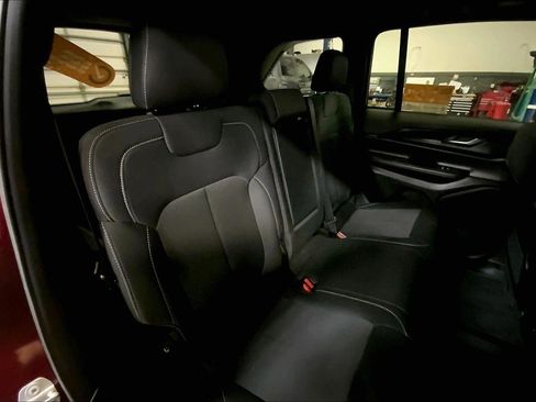 Certified 2025 Jeep Grand Cherokee Laredo X w/ Trailer Tow Package image 27