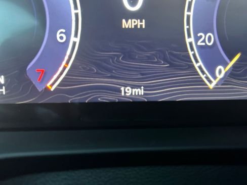 New 2026 Jeep Grand Cherokee Altitude image 18