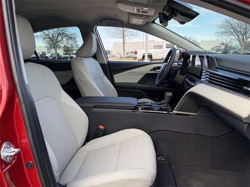 Certified 2026 Toyota Camry XLE image 28