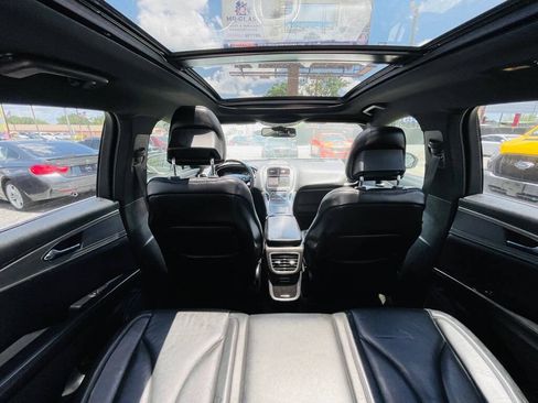 Used 2017 Lincoln MKX Reserve AWD/4WD image 23