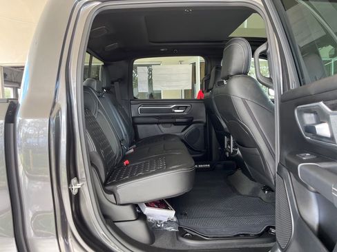New 2022 RAM 1500 Big Horn image 24