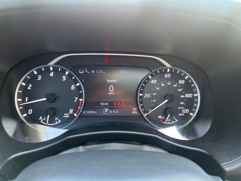 Used 2025 Nissan Frontier SL AWD/4WD image 26