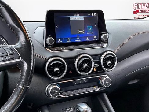 Used 2022 Nissan Sentra SR w/ Trunk Package image 9