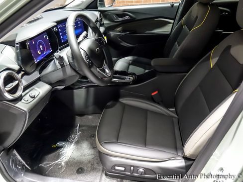 New 2026 Chevrolet Trax ACTIV w/ Driver Confidence Package FWD image 10