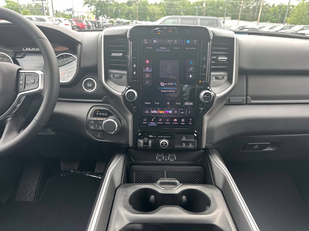 New 2026 RAM 1500 Big Horn AWD/4WD image 17