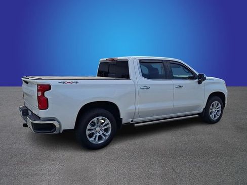Used 2025 Chevrolet Silverado 1500 LTZ w/ Technology Package AWD/4WD image 5
