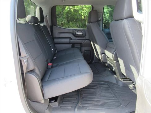Used 2023 GMC Sierra 1500 Pro w/ Graphite Edition AWD/4WD image 30
