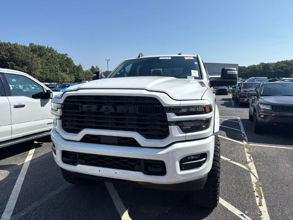Used 2025 RAM 2500 Big Horn AWD/4WD image 6