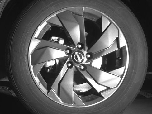 Used 2025 Nissan Rogue SV image 12