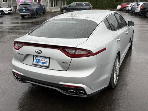 Used 2018 Kia Stinger image 5