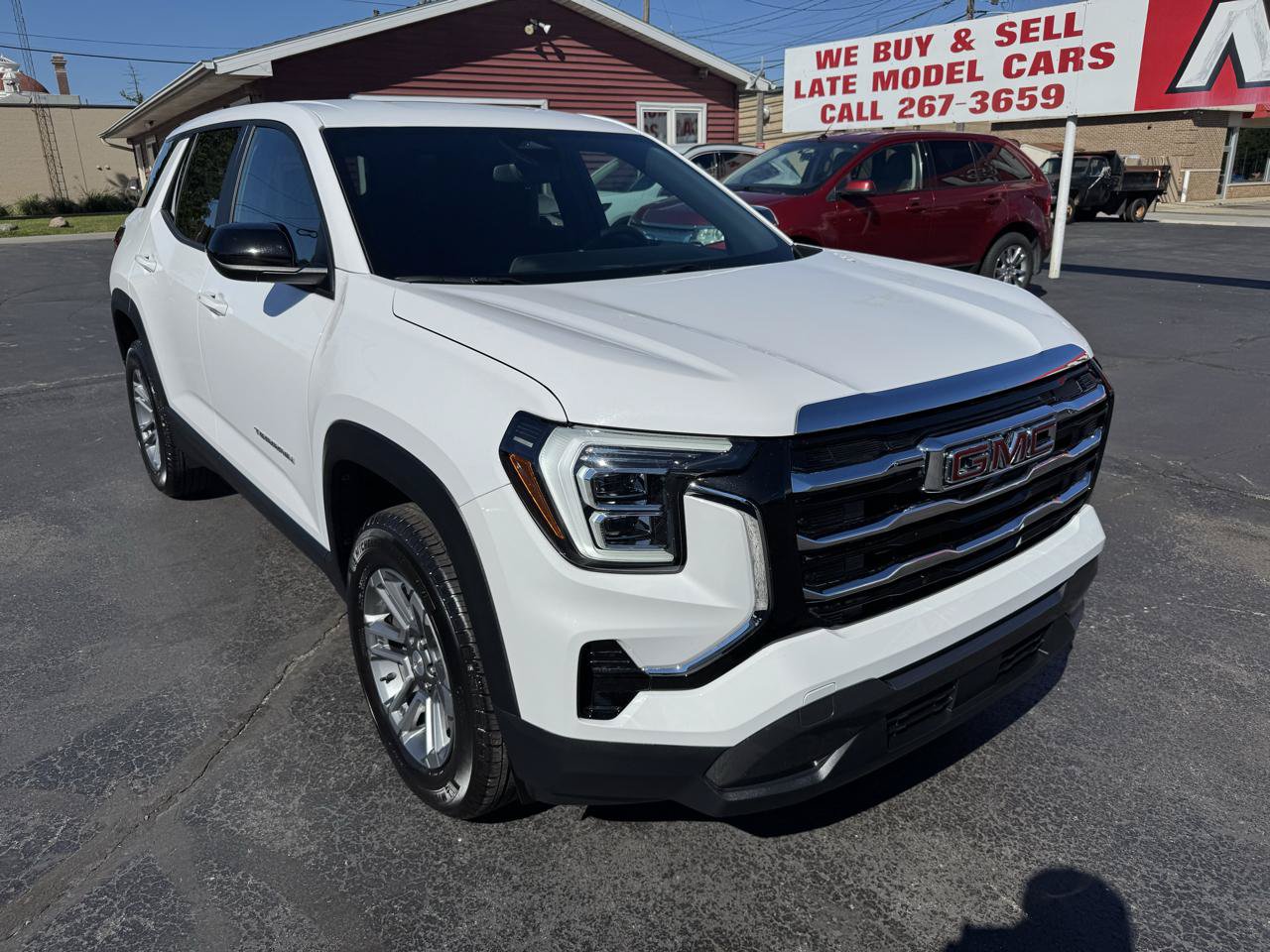 Used 2026 GMC Terrain Elevation AWD/4WD image 3