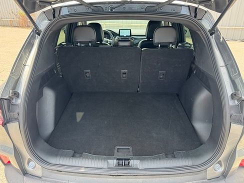 Used 2025 Ford Escape ST-Line FWD image 7