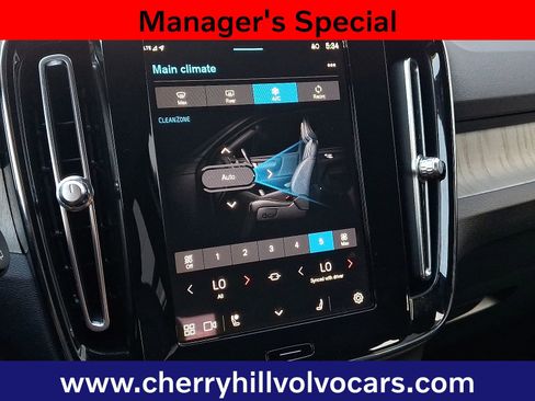 Certified 2024 Volvo XC40 B5 Core image 15