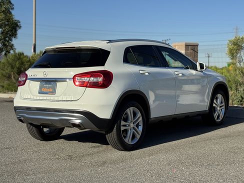 Used 2016 Mercedes-Benz GLA 250 image 8