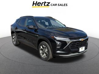 Used 2025 Chevrolet Trax LT w/ LT Convenience Package video 1