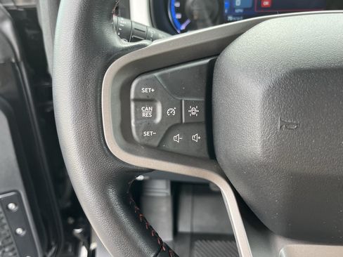 Used 2024 Ford Bronco Heritage Edition AWD/4WD image 18