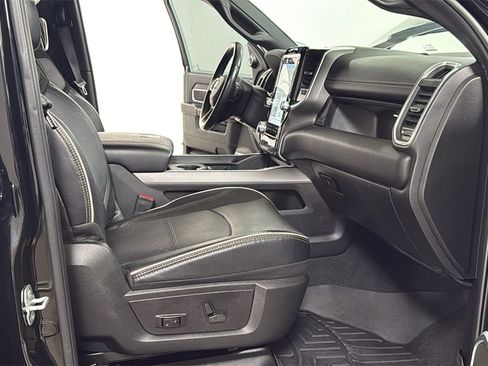 Used 2022 RAM 2500 Laramie image 18