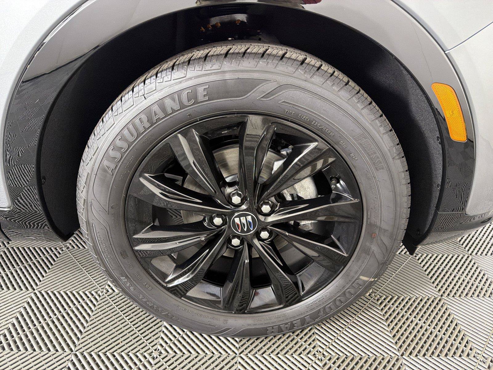 New 2026 Buick Envista Sport Touring FWD image 10