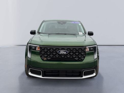 Used 2025 Ford Maverick Lariat image 8