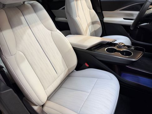 New 2026 Cadillac Lyriq Sport image 51