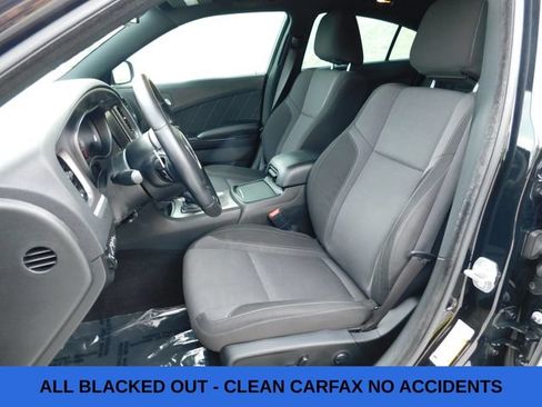 Used 2022 Dodge Charger SXT w/ Blacktop Package AWD/4WD image 4