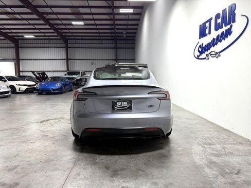 Used 2025 Tesla Model 3 Performance AWD/4WD image 9