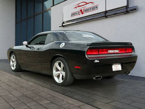 Used 2009 Dodge Challenger SRT8 w/ SRT Option Group II image 5