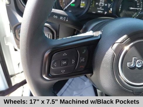 Used 2024 Jeep Wrangler Unlimited Rubicon 4xe AWD/4WD image 13