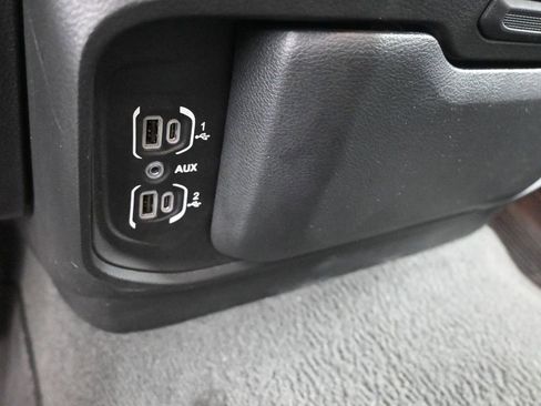 Used 2023 RAM 1500 Lone Star image 31